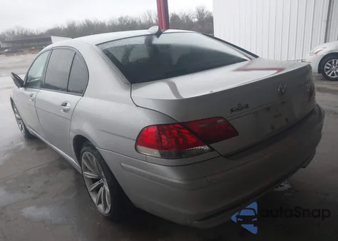 2007 BMW 750Li из США, поврежденный, VIN WBAHN83527DT72997